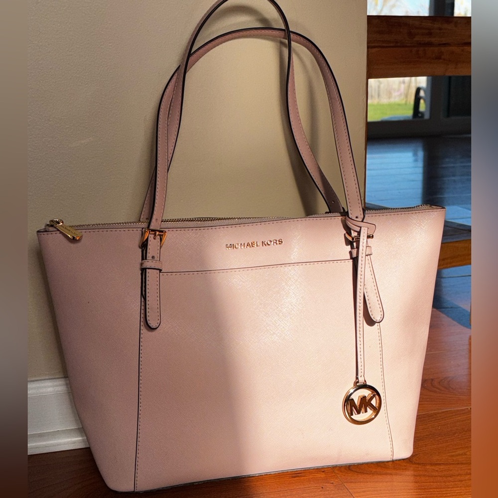 Michael Kors Pink Tote Bag With Matching Wallet And Cardholder